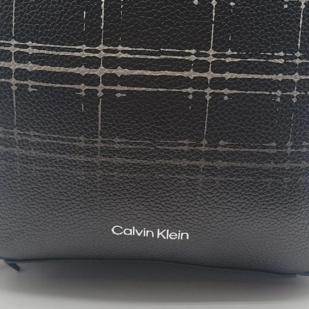 CALVIN KLEIN NWT Estelle Novelty Black & White Backpack